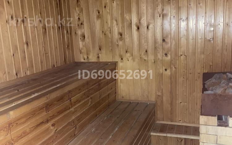 Еркін · 100 м², бағасы: 200 000 ₸ в Актобе, Старый город — фото 2