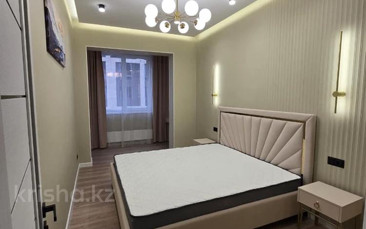 2-комнатная квартира, 79 м², 14/20 этаж помесячно, Гагарина 310