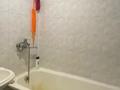 3-комнатная квартира · 70 м² · 3/6 этаж, мкр Шанхай, Макаренко 1 — Бро.Жубановых за 12 000 ₸ в Актобе — фото 8