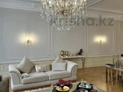 Отдельный дом · 8 комнат · 730 м² · 14 сот., ул. Шалкыма 3 за 1 млрд ₸ в Астане, Есильский р-н