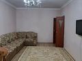 2-комнатная квартира, 60 м², 5/5 этаж помесячно, Ашимова 13 за 150 000 〒 в Талдыкоргане, мкр Коктем — фото 17