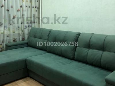 2-бөлмелі пәтер · 45 м² · 3/5 қабат, Кабанбай батыра 114 — Бурова, бағасы: 2 500 〒 в Усть-Каменогорске, Ульбинский