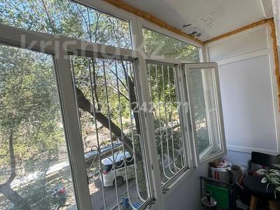 3-комнатная квартира · 48.5 м² · 2/5 этаж, Ауэзова 52В за 16 млн ₸ в Атырау, мкр Жилгородок