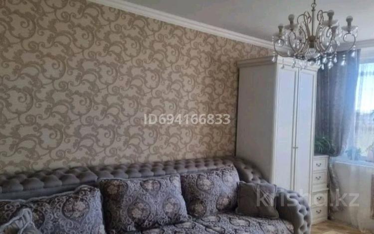 2-комнатная квартира · 55 м² · 7/9 этаж, 4 мкр 8 за 19.7 млн ₸ в Аксае — фото 21