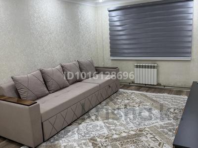 2-комнатная квартира · 45 м² · 1/5 этаж, Туркестанская 2/6 за 230 000 ₸ в Шымкенте, Аль-Фарабийский р-н