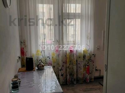 2-бөлмелі пәтер · 60 м² · 6/9 қабат, Мкр. Акжайык 69/21, бағасы: 25.9 млн ₸ в Шымкенте, Абайский р-н