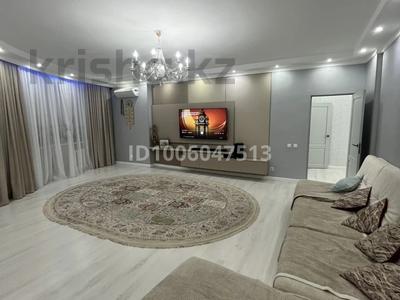 3-комнатная квартира · 122.1 м² · 12/14 этаж, Сембинова 7 — Возле ЖК Каминного за 46.5 млн 〒 в Астане, р-н Байконур