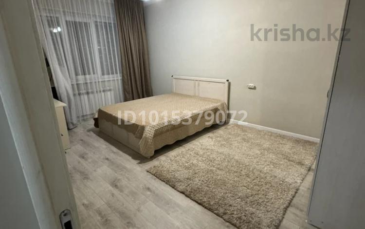 1-комнатная квартира · 40 м² · 2/9 этаж, мкр Алмагуль за 280 000 ₸ в Алматы, Бостандыкский р-н — фото 2
