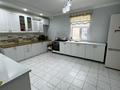 Отдельный дом · 6 комнат · 300 м² · 6 сот., Дулатов 18 за 33 млн 〒 в  — фото 10