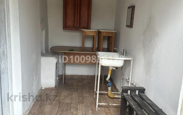 Часть дома · 1 комната · 10 м² · 10 сот., мкр Кайрат 95 — Түркестан 95 за 60 000 ₸ в Алматы, Турксибский р-н — фото 4