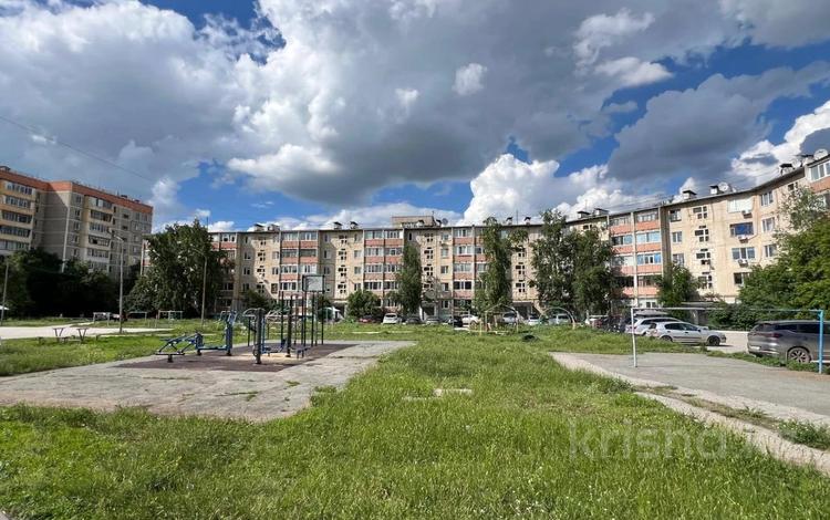 4-бөлмелі пәтер · 82.7 м² · 2/5 қабат, Строительная, бағасы: 29 млн ₸ в Костанае — фото 2