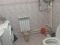 Отдельный дом · 2 комнаты · 80 м² · 6 сот., мкр Коктем, улица Транспортник 225А за 100 000 ₸ в Атырау — фото 8