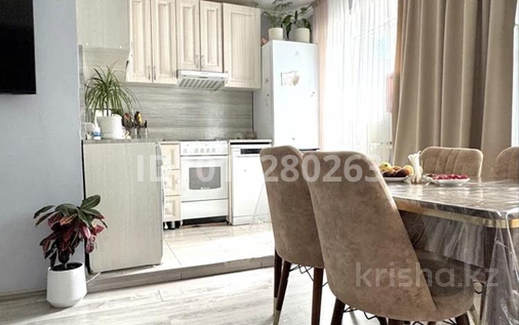 3-бөлмелі пәтер · 55 м² · 2/5 қабат, Естая 56 — Бектурова-Естая Горсад, бағасы: 22.5 млн ₸ в Павлодаре — фото 2