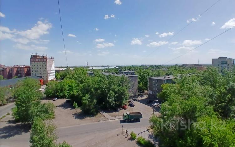 1-бөлмелі пәтер · 30 м² · 8/9 қабат, Жаңа қала ш/а., Ержанова, бағасы: 13 млн ₸ в Караганде, Казыбек би р-н — фото 12