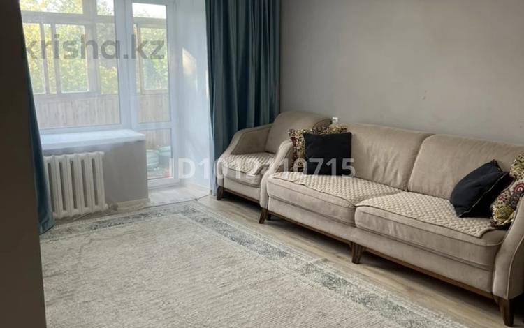 2-бөлмелі пәтер · 54 м² · 2/5 қабат, ул. Кунанбай 14, бағасы: ~ 25 млн ₸ в Семее, Красный Кордон — фото 2