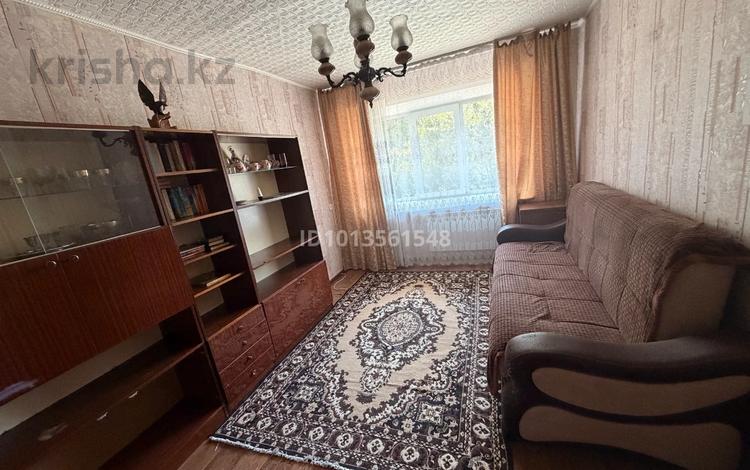 3-бөлмелі пәтер · 52 м² · 1/5 қабат, 3 микрорайон 3, бағасы: 11 млн ₸ в Риддере — фото 2