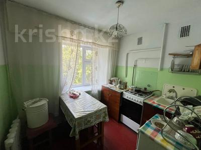 2-бөлмелі пәтер · 44.7 м² · 2/5 қабат, Каржаубайулы 243, бағасы: 15.3 млн ₸ в Семее
