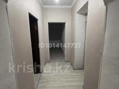 2-комнатная квартира · 50 м² · 3/3 этаж, Айтеке би — Уалиханов за 10 млн ₸ в Актобе
