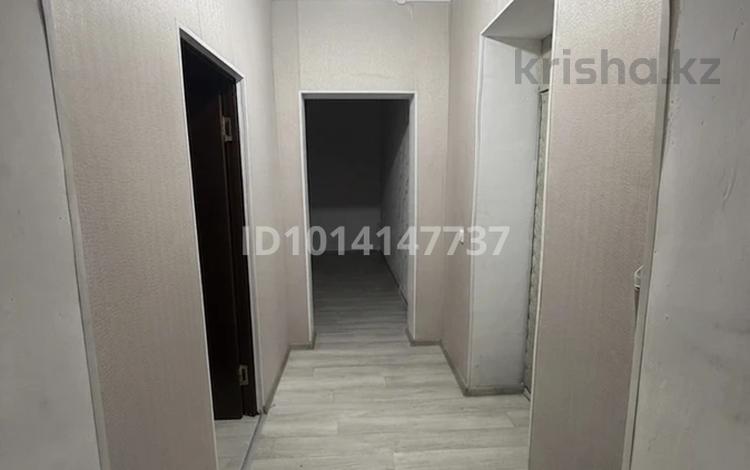 2-комнатная квартира · 50 м² · 3/3 этаж, Айтеке би — Уалиханов за 10 млн ₸ в Актобе — фото 2