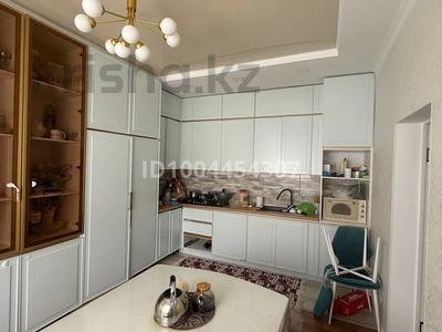 Отдельный дом · 4 комнаты · 120 м² · 7 сот., Бестерек 13 — Момышулы за 70 млн 〒 в Абае