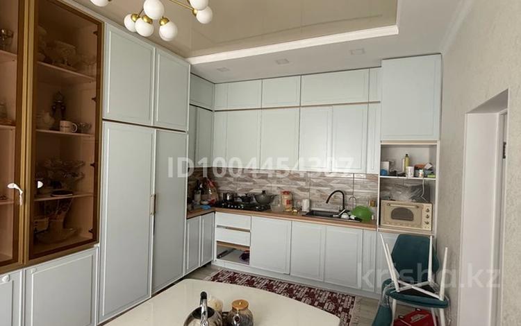Жеке үй · 4 бөлме · 120 м² · 7 жүзд., Бестерек 13 — Момышулы, бағасы: 70 млн ₸ в Абай — фото 2