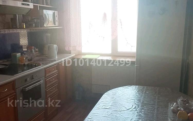 3-комнатная квартира · 68 м² · 7/10 этаж, 8 микрорайон 120 за 17 млн ₸ в Темиртау — фото 2
