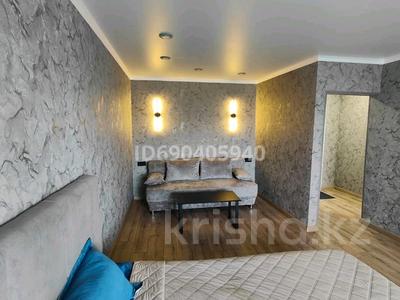 1-комнатная квартира · 38 м² · 3/3 этаж, Наурыз 6а — Строительная-новосёлов за 15 000 ₸ в Экибастузе