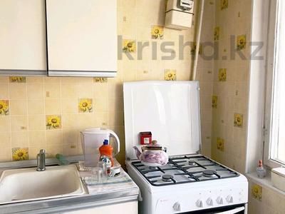 3-комнатная квартира · 58 м² · 1/5 этаж, мкр Восток за 18.7 млн 〒 в Шымкенте, Аль-Фарабийский р-н