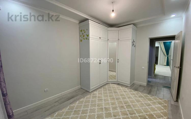 2-бөлмелі пәтер, 56.5 м², 3/6 қабат ай сайын, 16-й мкр 43/1, бағасы: 180 000 〒 в Актау, 16-й мкр  — фото 2