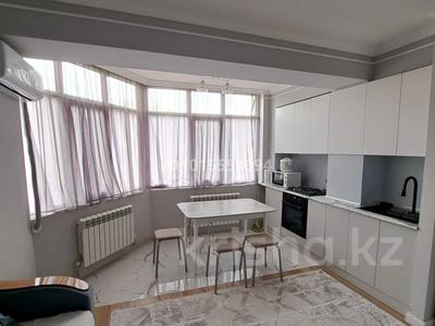 2-бөлмелі пәтер · 50 м² · 2/5 қабат, Абылай хана 2/5 — Блок 7, бағасы: 250 000 ₸ в Каскелене