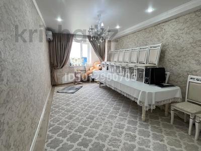 3-бөлмелі пәтер · 85 м² · 8/9 қабат, мкр. Зачаганск пгт, Мкр. Зачаганск пгт бирлик 35 — Брусиловского, бағасы: 200 000 ₸ в Уральске