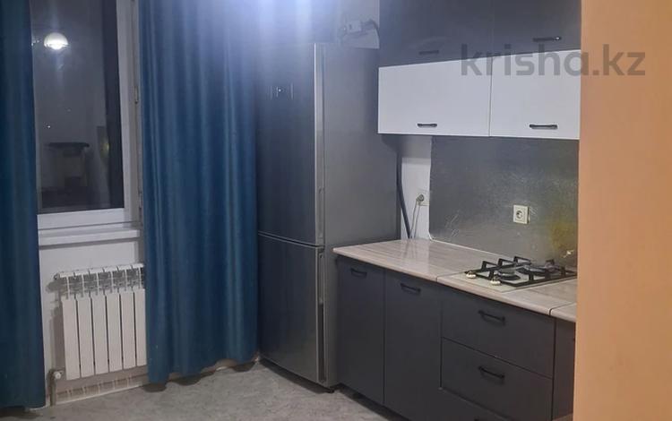 1-комнатная квартира · 39 м² · 5/6 этаж, мкр Самгау 46/6 за 180 000 ₸ в Алматы, Алатауский р-н — фото 2