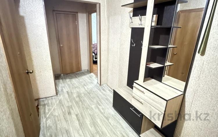 2-бөлмелі пәтер · 52 м² · 3/5 қабат, Михаэлиса 18, бағасы: 18.5 млн ₸ в Усть-Каменогорске — фото 2