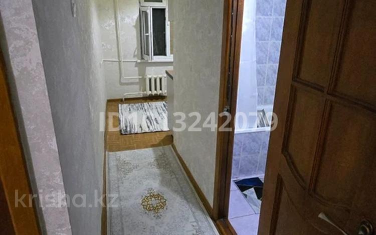 2-комнатная квартира · 45 м² · 3/5 этаж, мкр Аксай-2 — Толеби Саина за 270 000 ₸ в Алматы, Ауэзовский р-н — фото 2