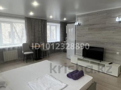 1-бөлмелі пәтер · 34 м² · 3/5 қабат, Просп. Ауэзова 49Б, бағасы: 14 000 ₸ в Усть-Каменогорске, Ульбинский