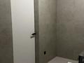 3-бөлмелі пәтер · 102.2 м² · 5/10 қабат, Гүлдер 3 ш/а., Микрорайон Гульдер-1 3а — Норма, школа 101, детские сады: Лесок, Малинка, Балақай, Тілек, бағасы: 57 млн ₸ в Караганде, Казыбек би р-н — фото 54