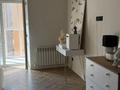 3-бөлмелі пәтер · 102.2 м² · 5/10 қабат, Гүлдер 3 ш/а., Микрорайон Гульдер-1 3а — Норма, школа 101, детские сады: Лесок, Малинка, Балақай, Тілек, бағасы: 57 млн ₸ в Караганде, Казыбек би р-н — фото 59