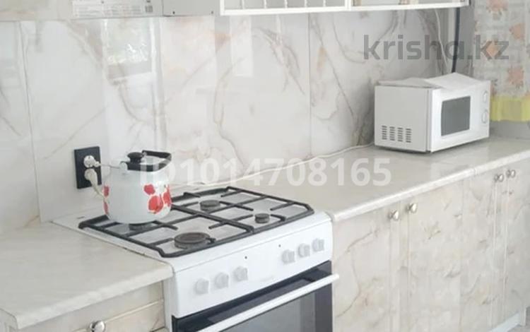3-комнатная квартира · 68 м² · 2/6 этаж, мкр Мадениет 22 за 250 000 ₸ в Алматы, Алатауский р-н — фото 2
