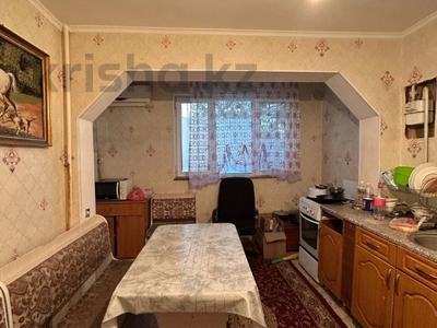Продажа квартир в Шымкенте: 2-комнатная квартира · 47.7 м² · 3/5 этаж, 17-й микрорайон за 18.5 млн 〒 2-комнатная квартира · 47.7 м² · 3/5 этаж, 17-й микрорайон за 18.5 млн 〒 в Шымкенте, Енбекшинский р-н