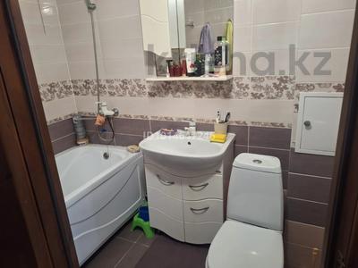 3-бөлмелі пәтер · 63 м² · 5/5 қабат, Авангард-4 2, бағасы: 15 млн ₸ в Атырау, мкр Авангард-4