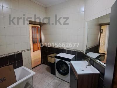 Отдельный дом · 3 комнаты · 240 м² · 4 сот., мкр Каменское плато Кербулакская 38 за 80 млн ₸ в Алматы, Медеуский р-н