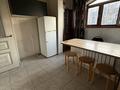 2-комнатная квартира · 60 м² · 6/9 этаж, мкр Аксай-4 12 за 300 000 ₸ в Алматы, Ауэзовский р-н — фото 2