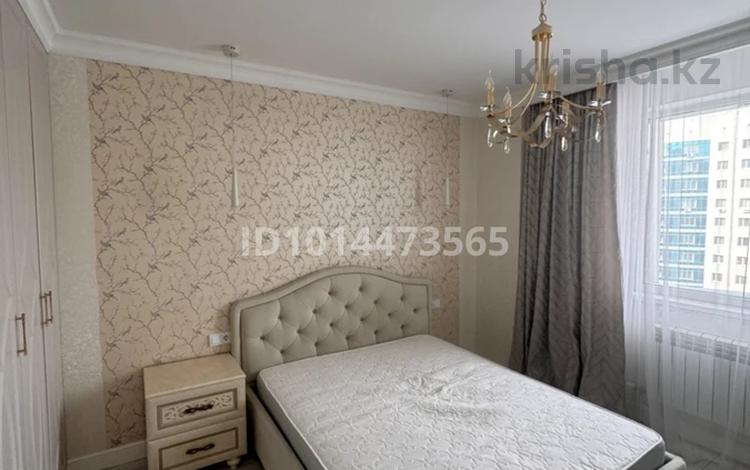 3-комнатная квартира · 87 м² · 10/14 этаж, Сарайшык 5 за 380 000 ₸ в Астане, Есильский р-н — фото 2