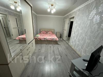 1-комнатная квартира · 40 м² · 1/4 этаж, Айбергенова за 1 500 ₸ в Шымкенте, Аль-Фарабийский р-н