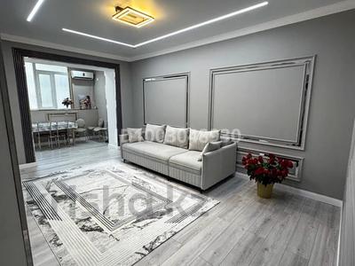 4-комнатная квартира · 90 м² · 1/5 этаж, Абая 161 — НКЦКТ, Арлан гостиница, ЖД больница остановка за 30 000 〒 в Таразе