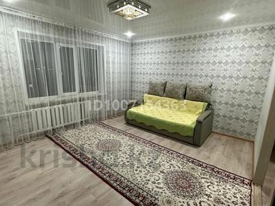 2-комнатная квартира · 54 м² · 9/9 этаж, Утепбаева 44 за 22 млн ₸ в Семее, Красный Кордон