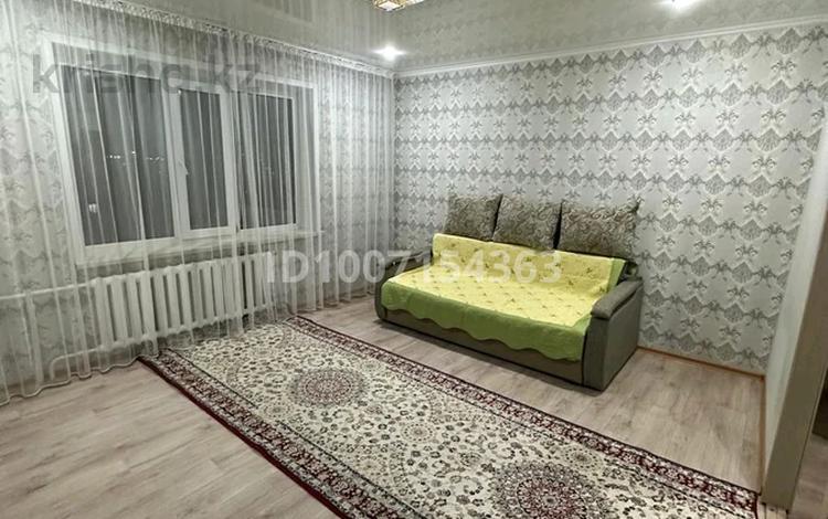 2-комнатная квартира · 54 м² · 9/9 этаж, Утепбаева 44 за 22 млн ₸ в Семее, Красный Кордон — фото 2