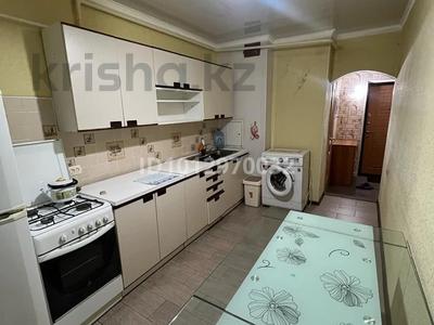 1-бөлмелі пәтер · 30 м² · 1/9 қабат, 11-й мкр 8б — Возле цветочного магазина романтик, бағасы: 130 000 ₸ в Актау