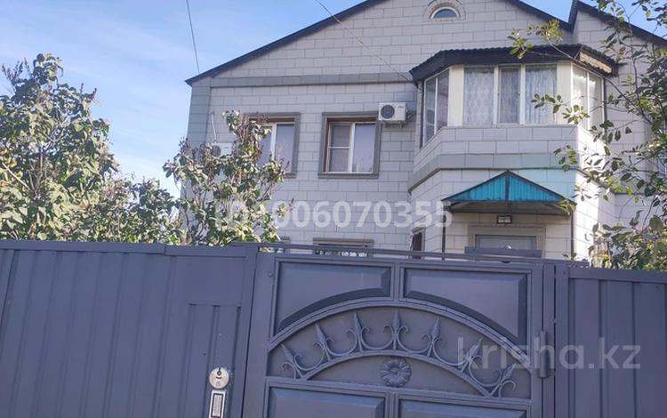 Отдельный дом · 5 комнат · 270 м² · 10.35 сот., Балауса — Первая линия ,напротив Келещек многоэтажки за 52 млн ₸ в Актобе, жилой массив Заречный-2 — фото 2
