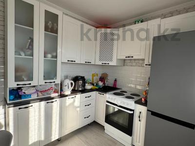 2-комнатная квартира · 70 м² · 16/25 этаж, мкр Юго-Восток, микрорайон Байкена Ашимова 26 за 25 млн ₸ в Караганде, Казыбек би р-н